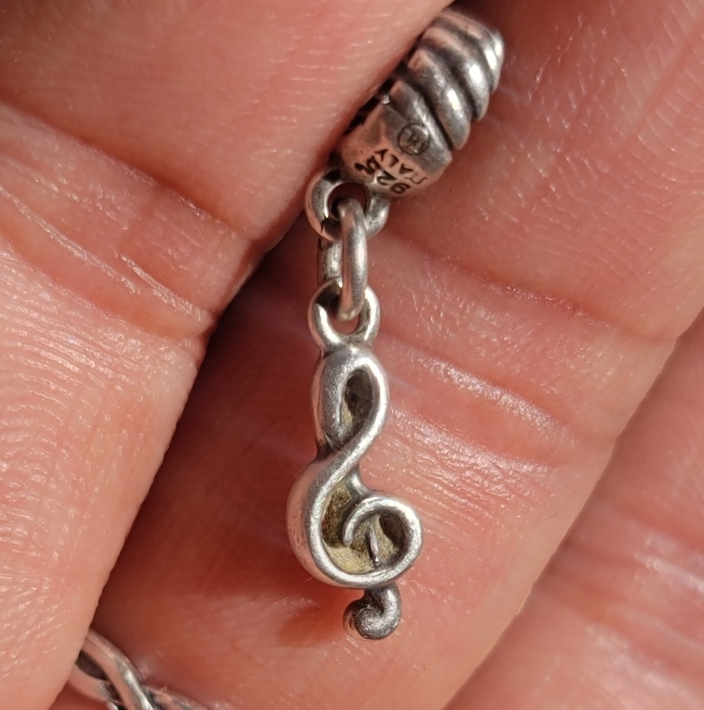 Vintage Kay Jewelers Charmed Memories treble clef dangling bracelet charm